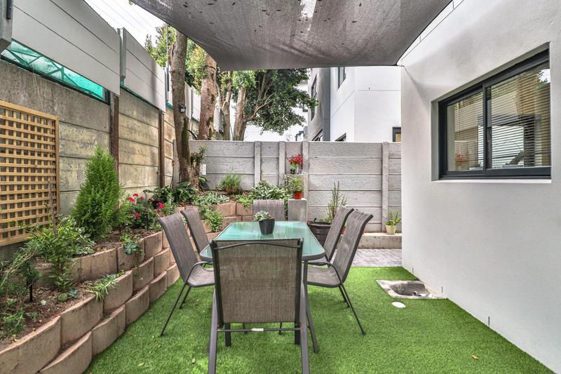 3 Bedroom Property for Sale in Protea Heights Western Cape